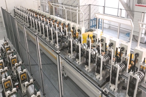 中科煜宸自動(dòng)化輥壓激光焊接產(chǎn)線：從超高強(qiáng)鋼成型到焊接，顛覆傳統(tǒng)管材行業(yè)！